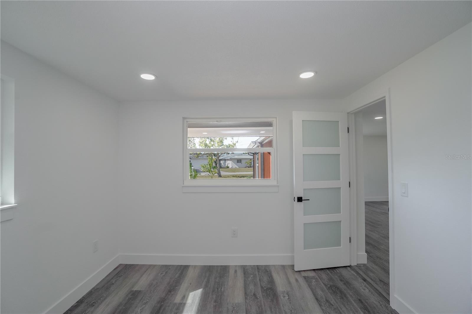 VENICE GARDENS - Residential