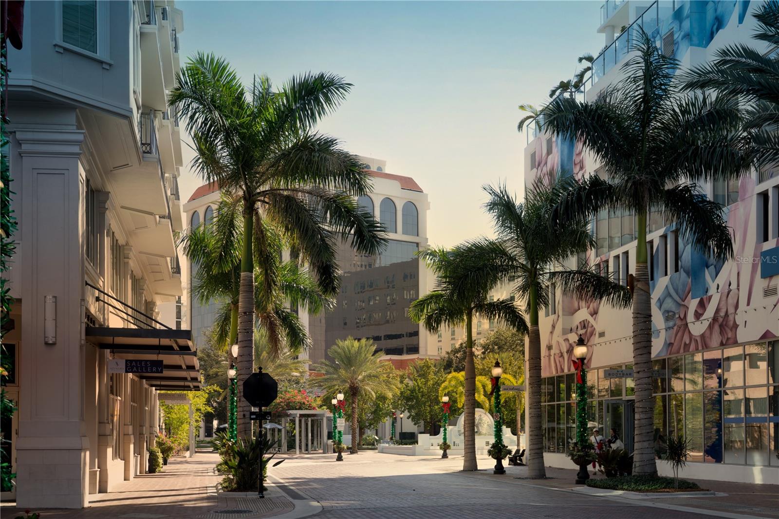 WALDORF ASTORIA - Residential