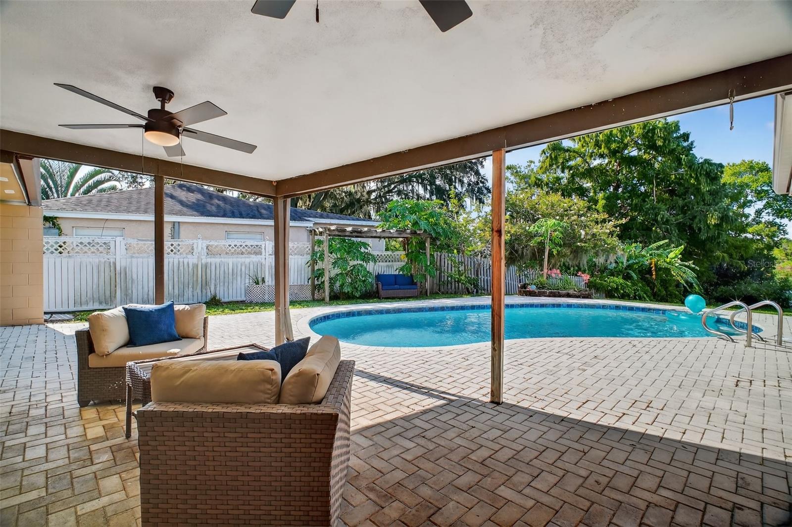 DOMMERICH HILLS 2 ND ADD - Residential