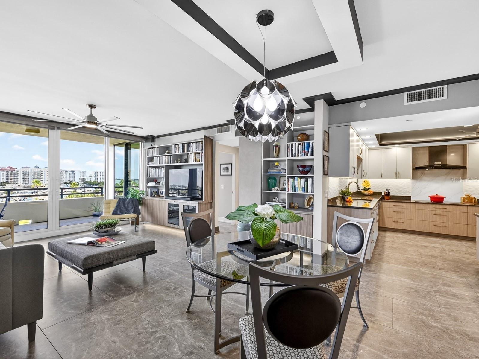 BAY PLAZA - Residential