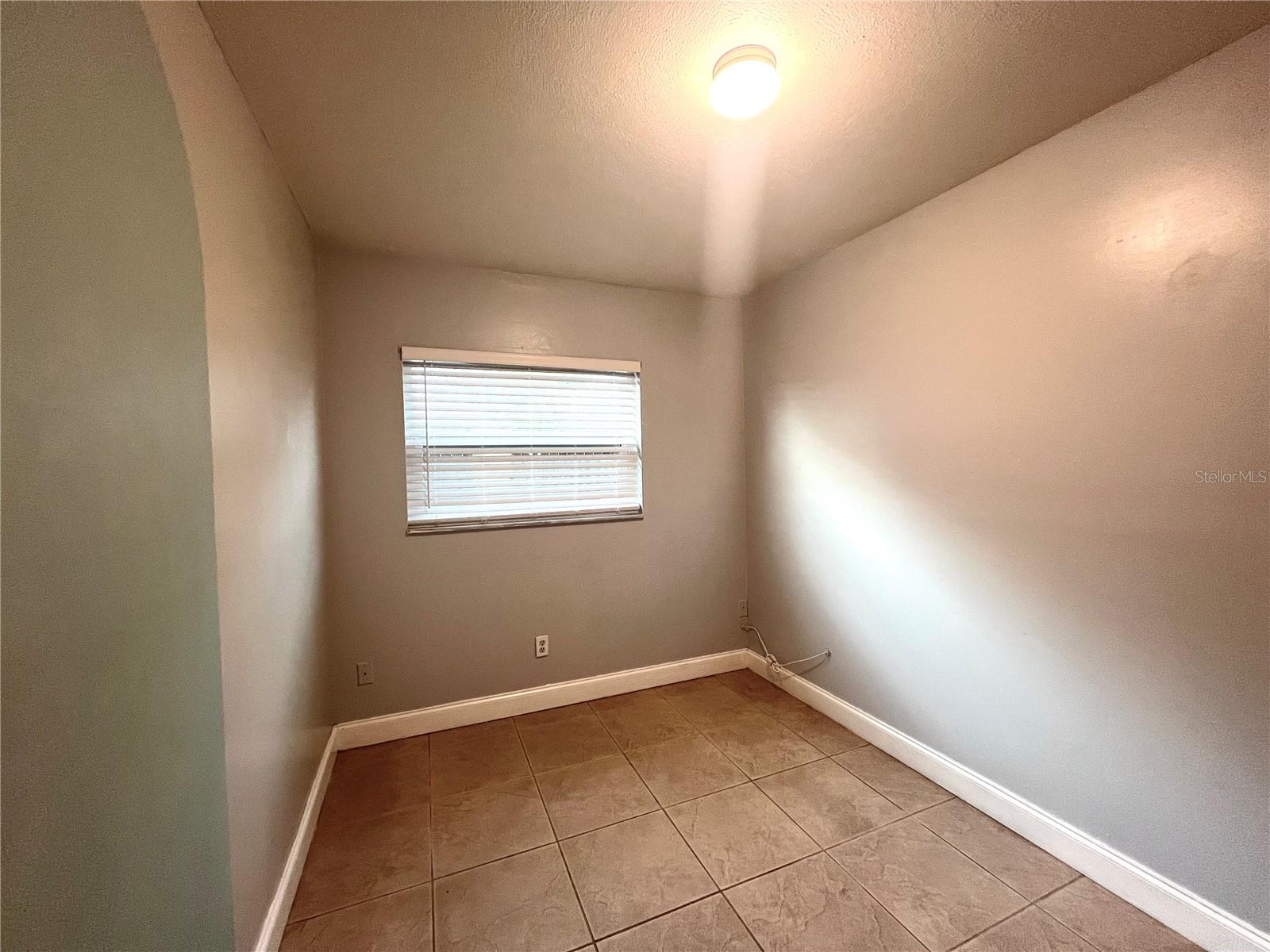 DREWS JOHN H SUB BLKS 11 TO 1 - Residential