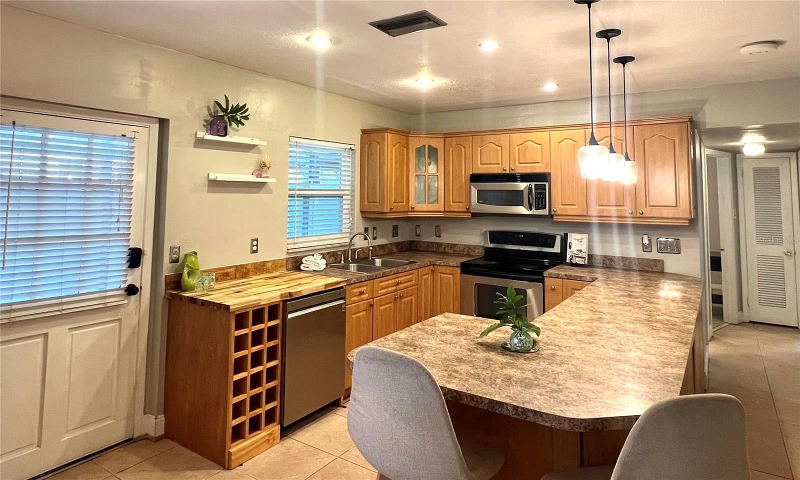 DREWS JOHN H SUB BLKS 11 TO 1 - Residential