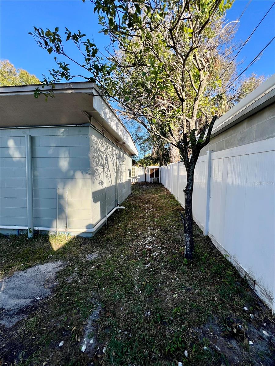 DREWS JOHN H SUB BLKS 11 TO 1 - Residential