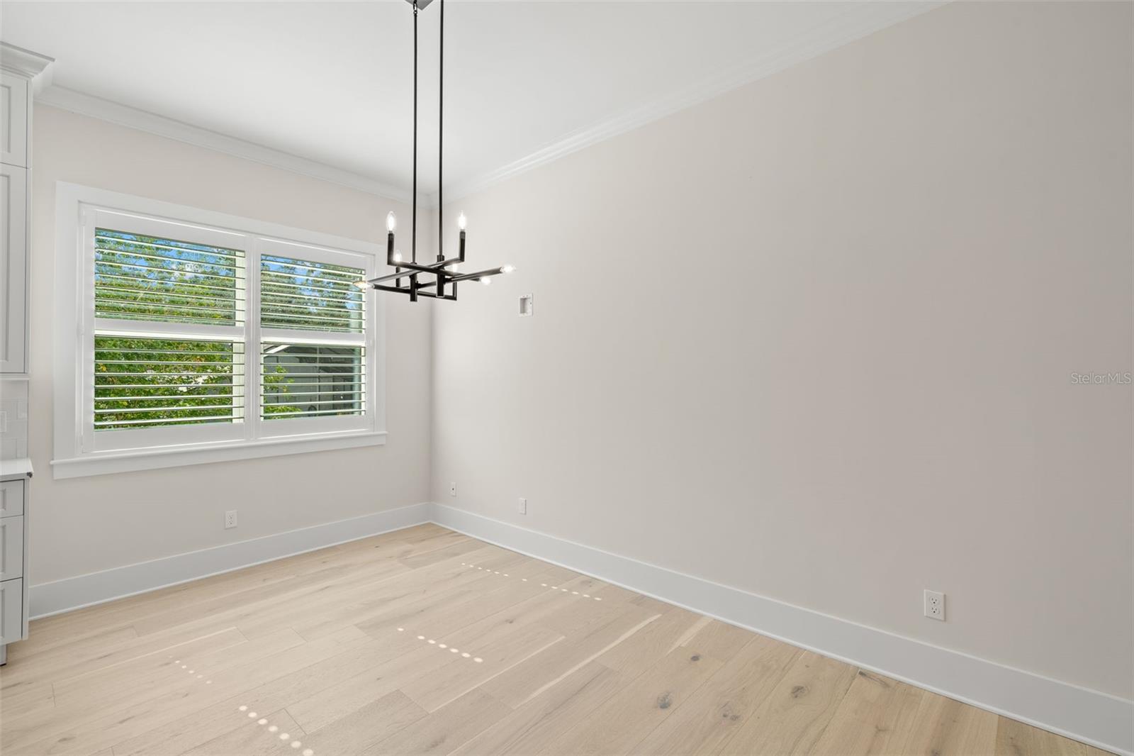 WEST SHORE CREST - Residential