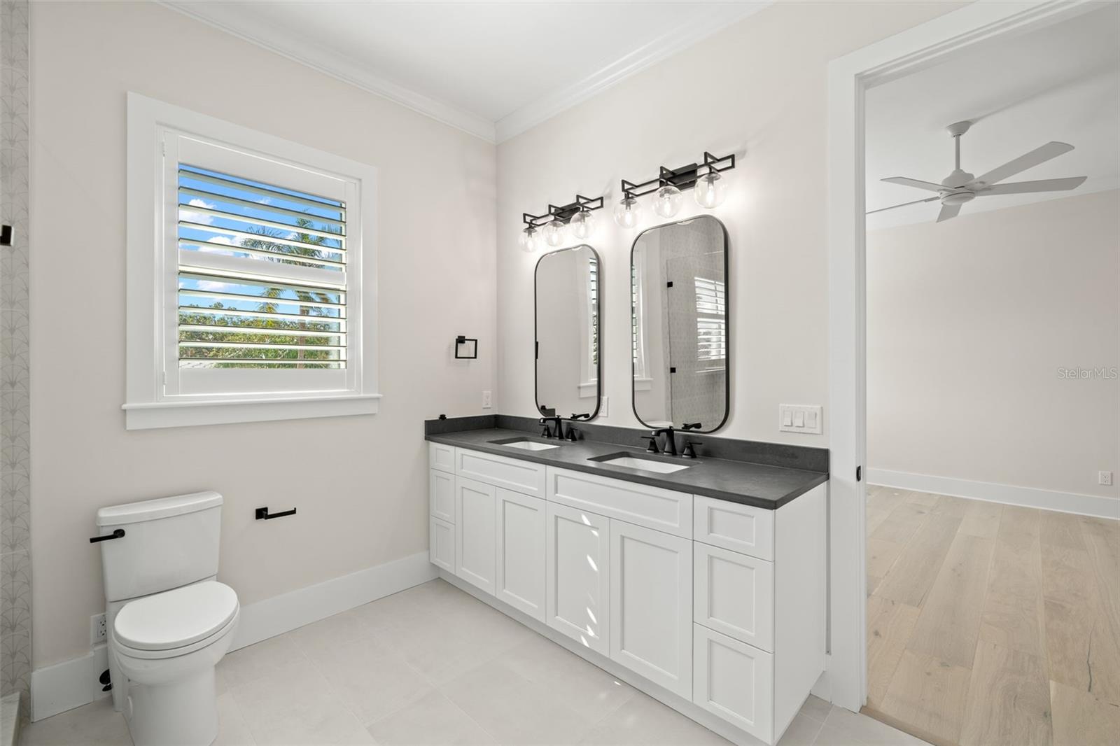 WEST SHORE CREST - Residential