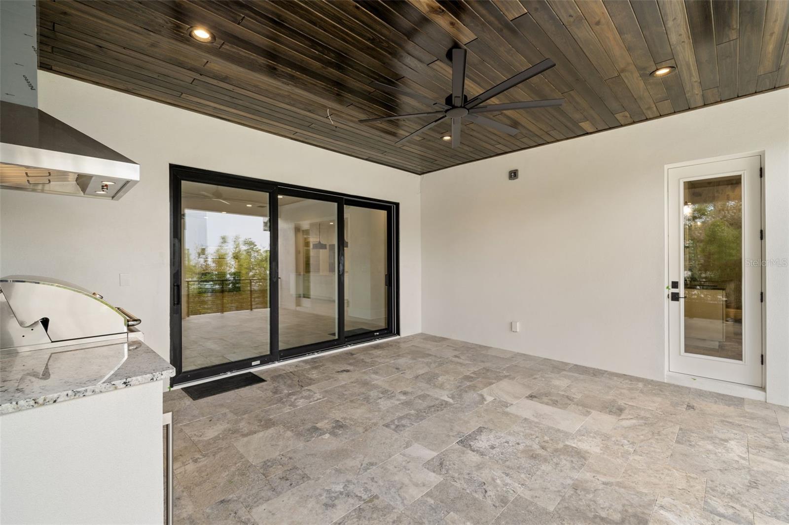 WEST SHORE CREST - Residential