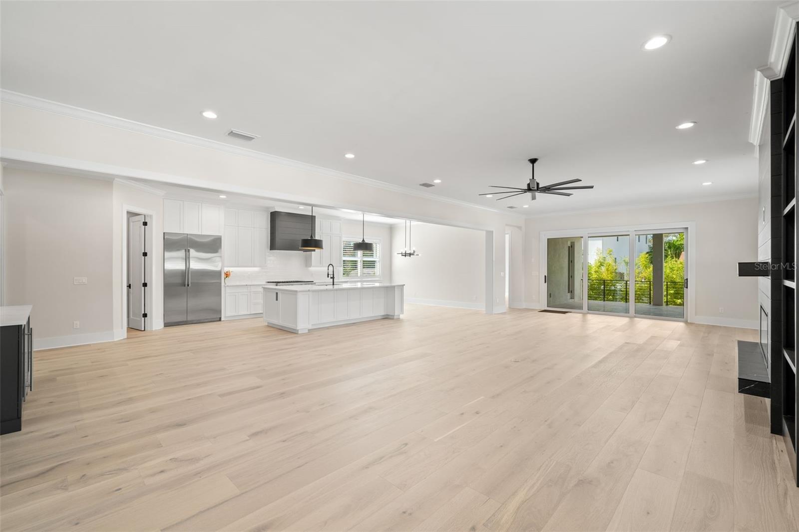 WEST SHORE CREST - Residential