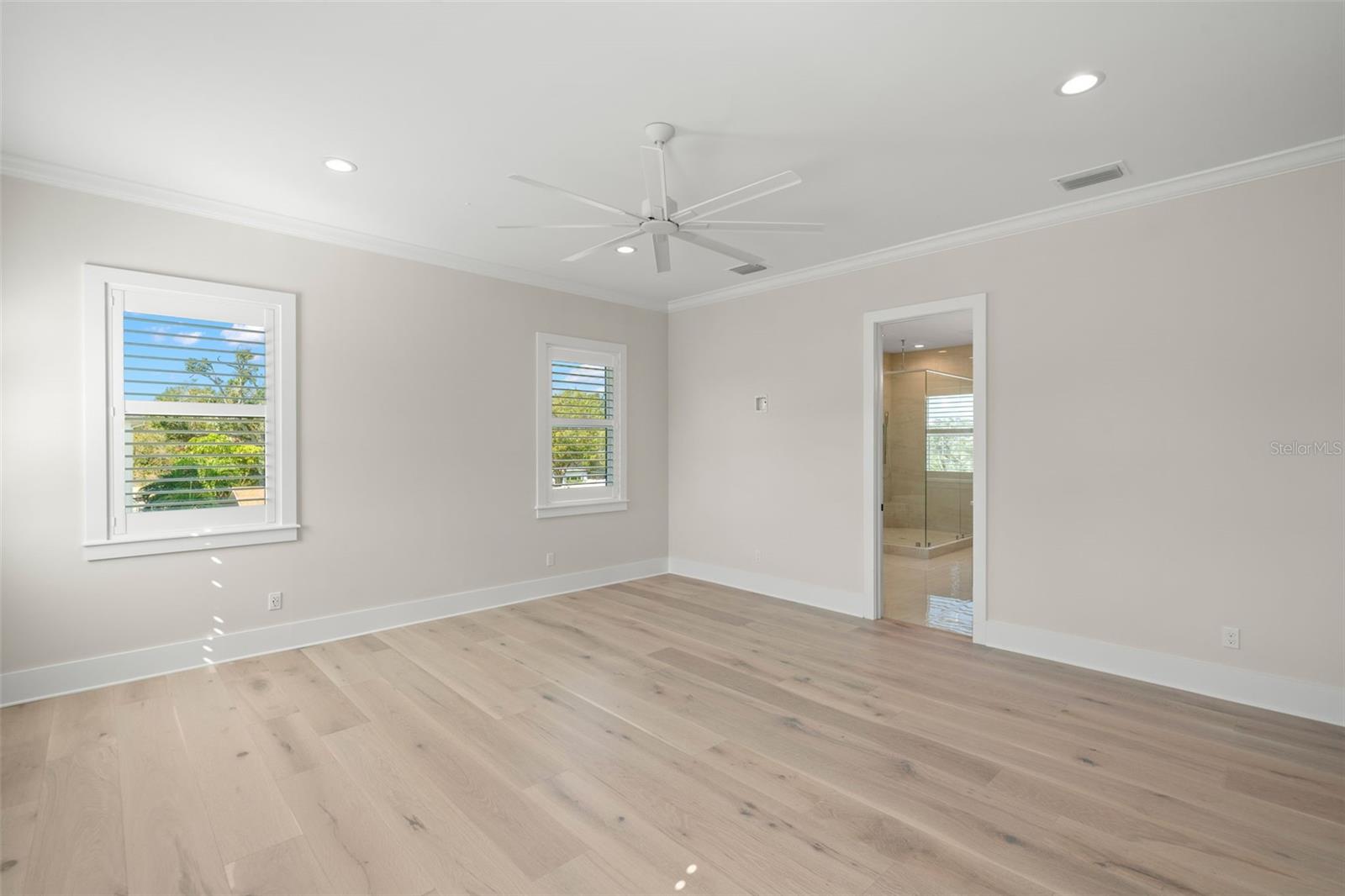 WEST SHORE CREST - Residential