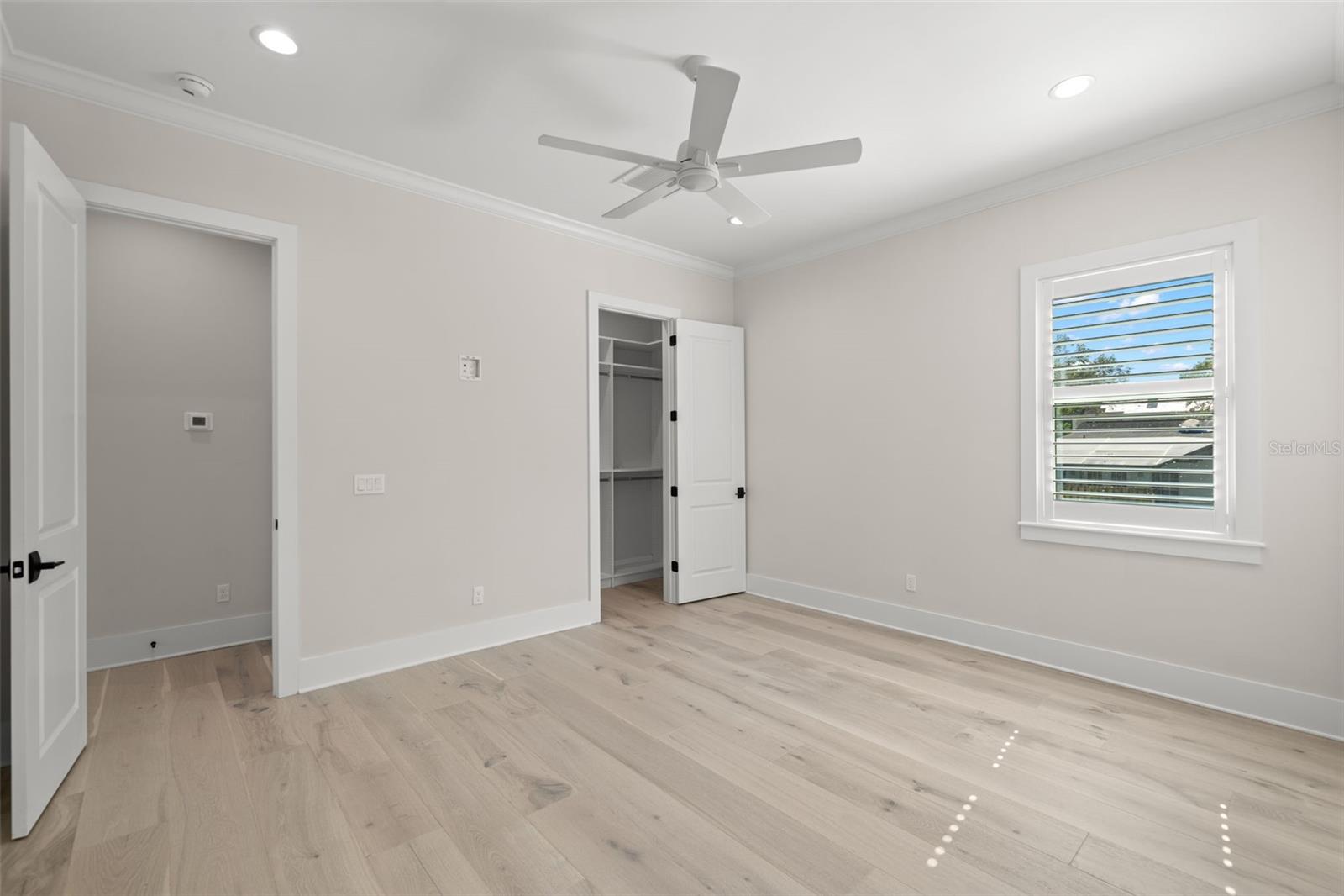 WEST SHORE CREST - Residential