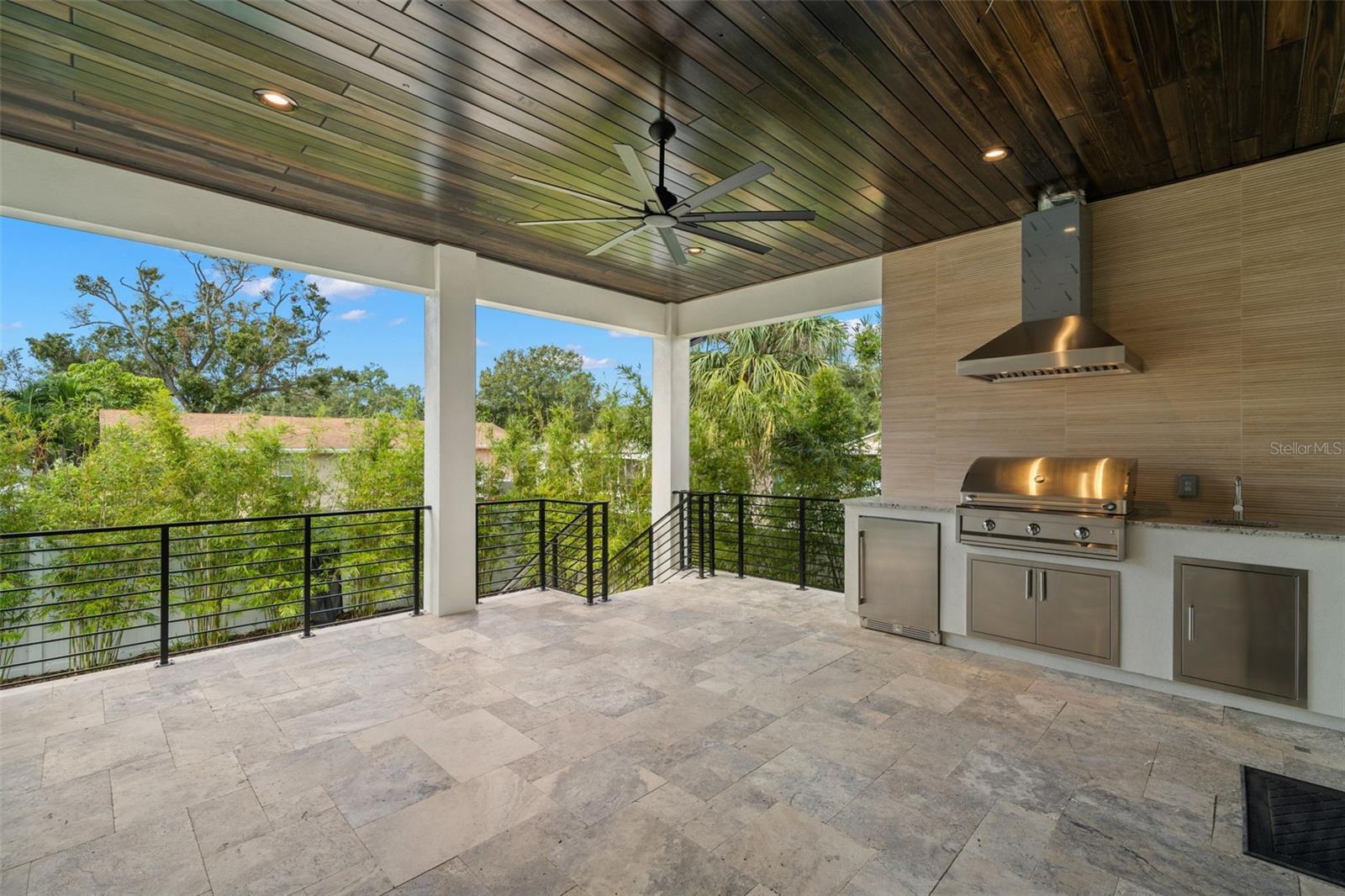 WEST SHORE CREST - Residential