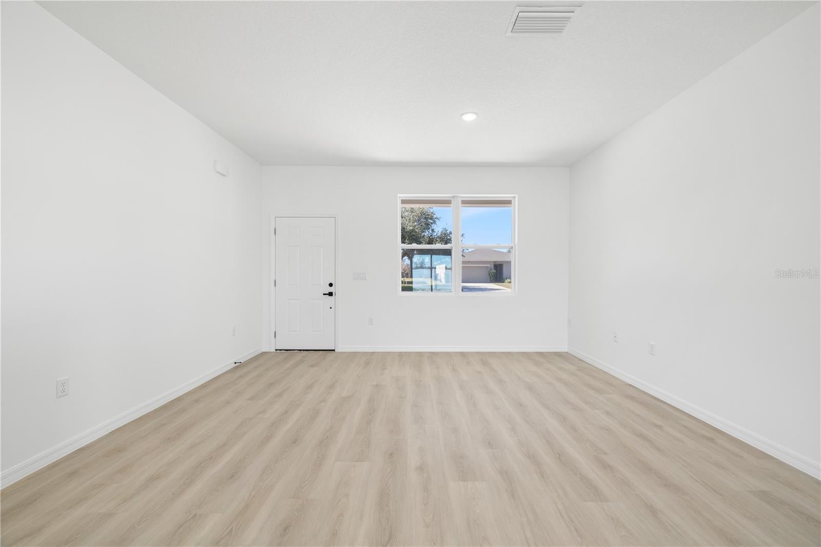 693 GILA DRIVE