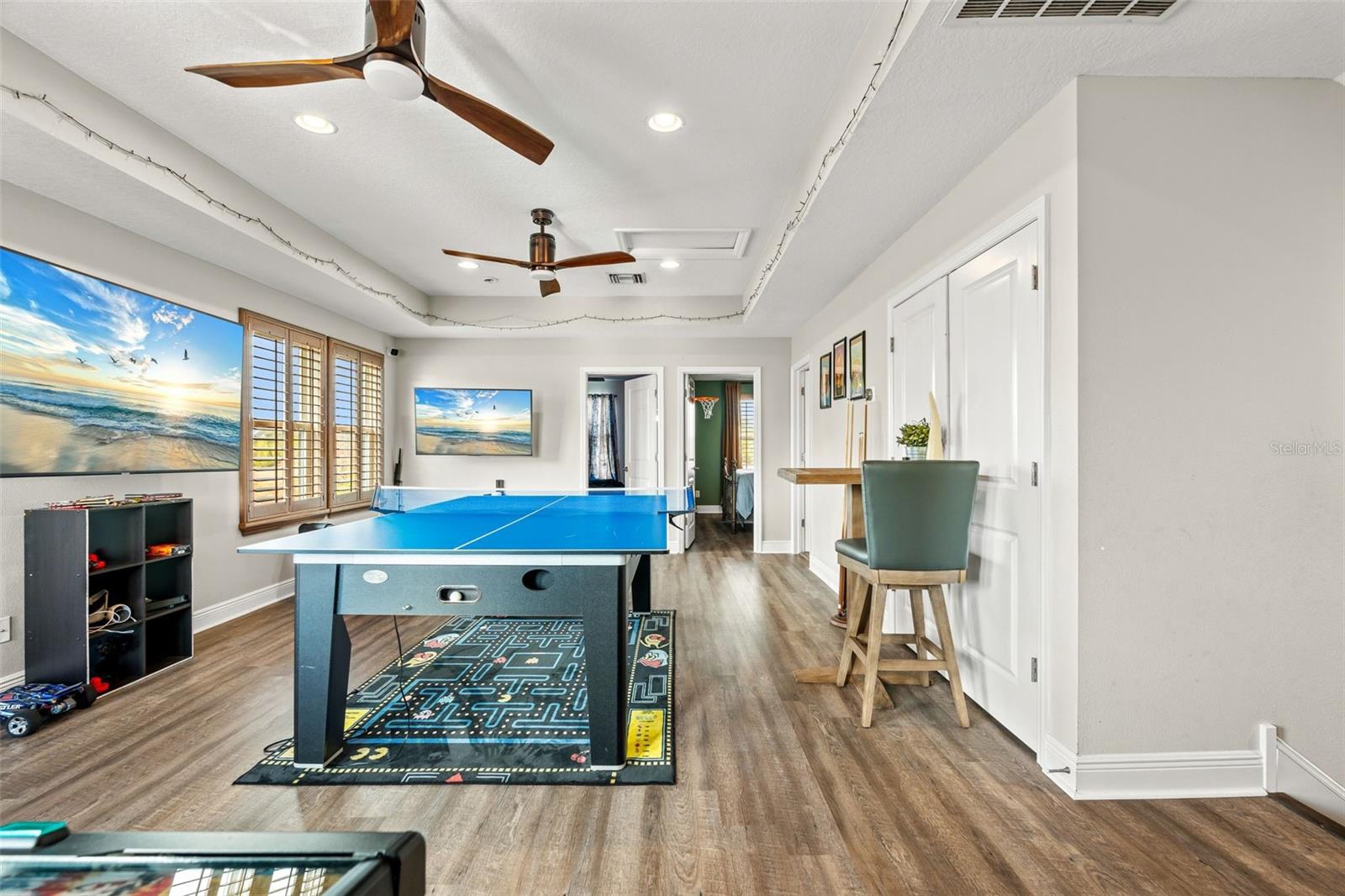 BROOKSIDE ESTATES - Residential