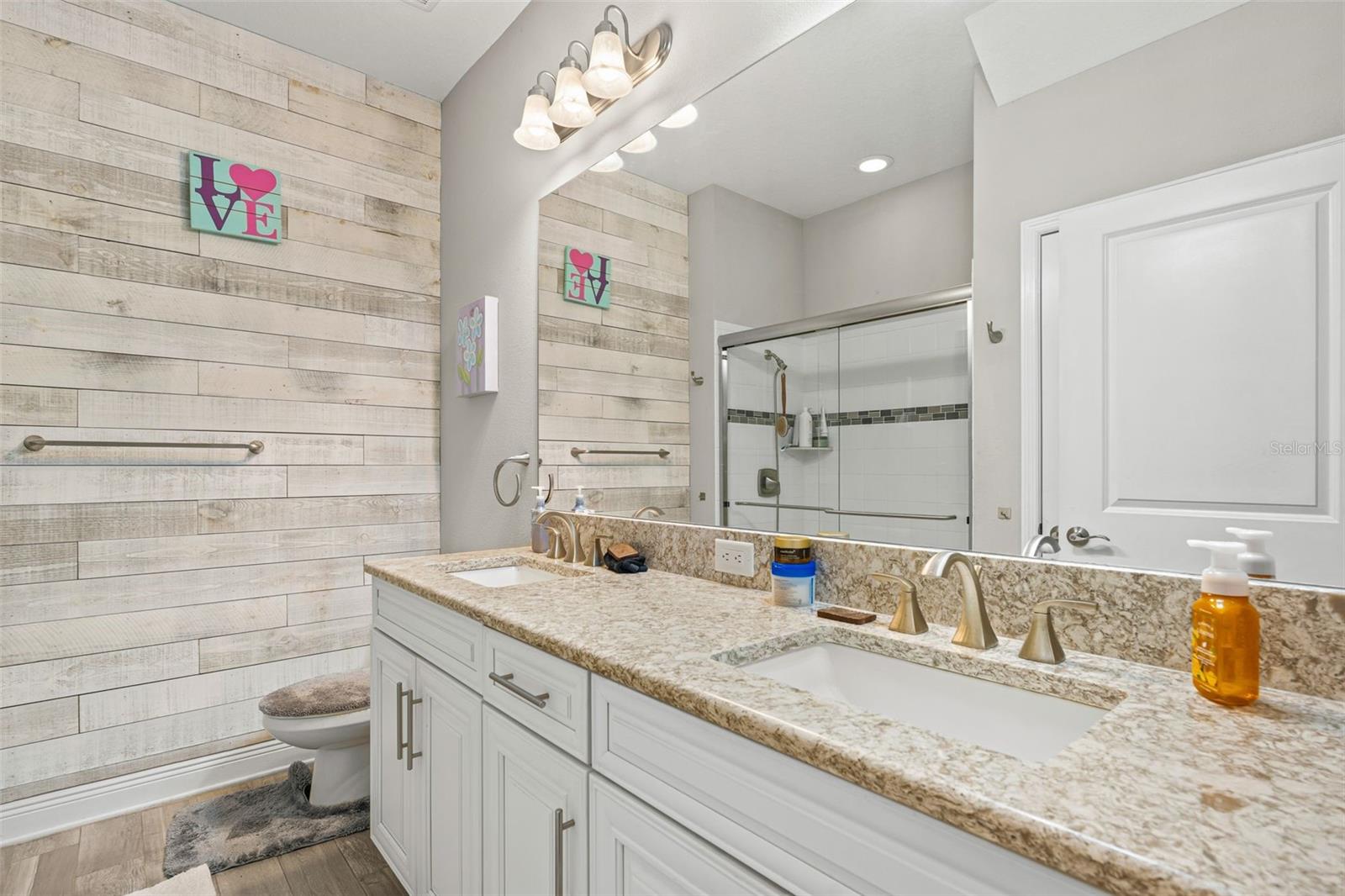 BROOKSIDE ESTATES - Residential