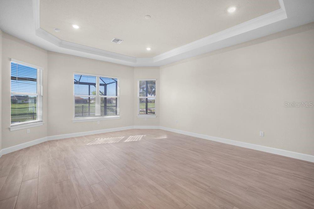 AZARIO ESPLANADE - Residential