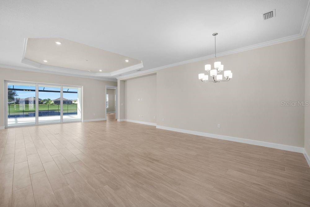 AZARIO ESPLANADE - Residential