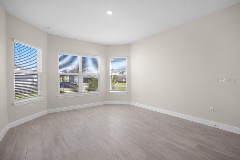 AZARIO ESPLANADE - Residential