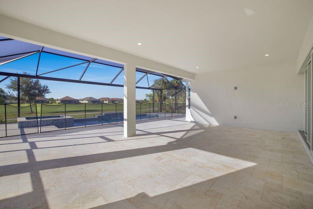 AZARIO ESPLANADE - Residential