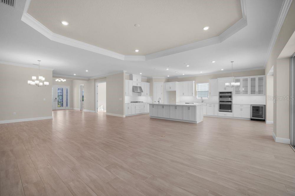 AZARIO ESPLANADE - Residential