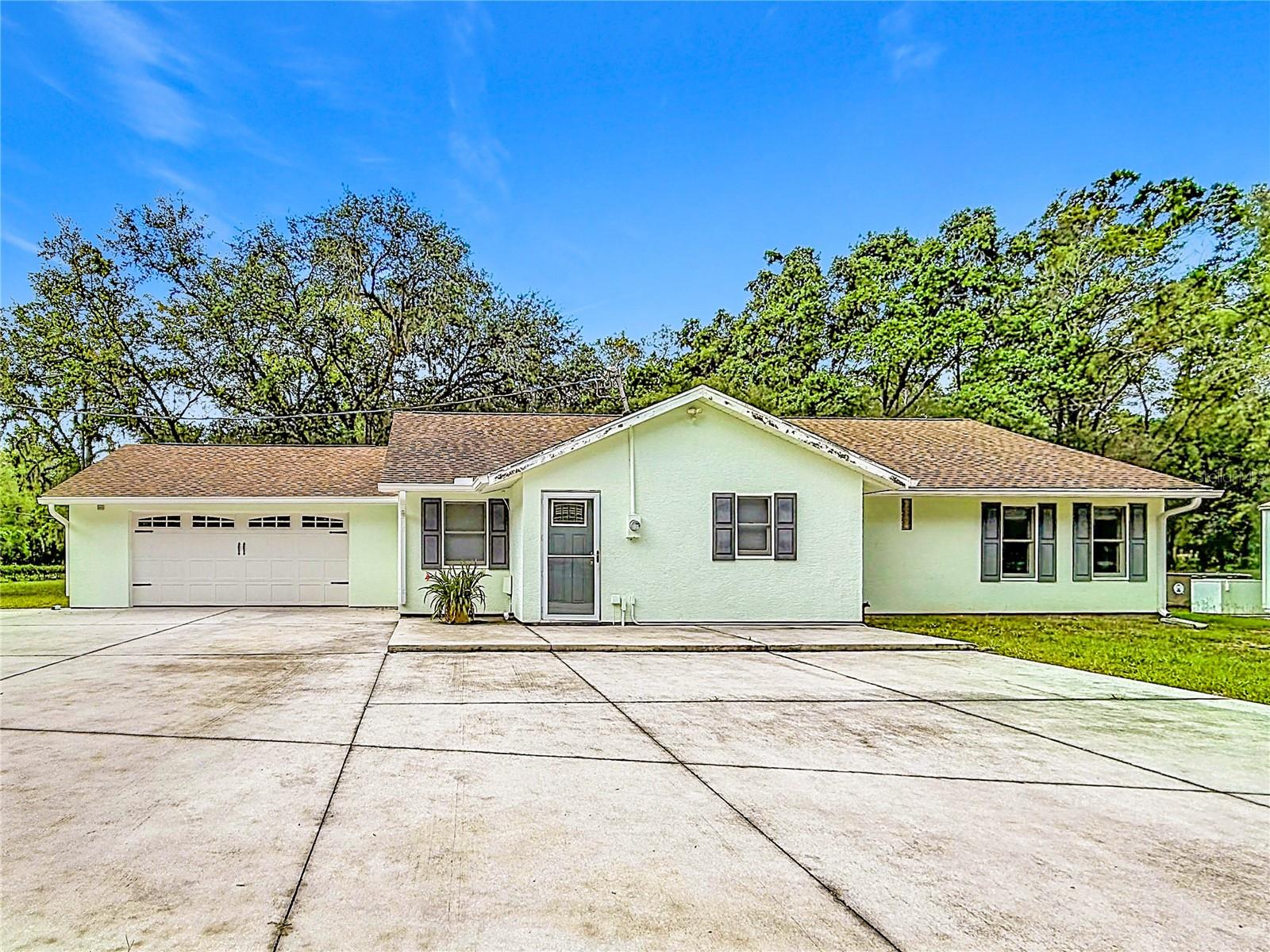 GREEN HILLS - Residential