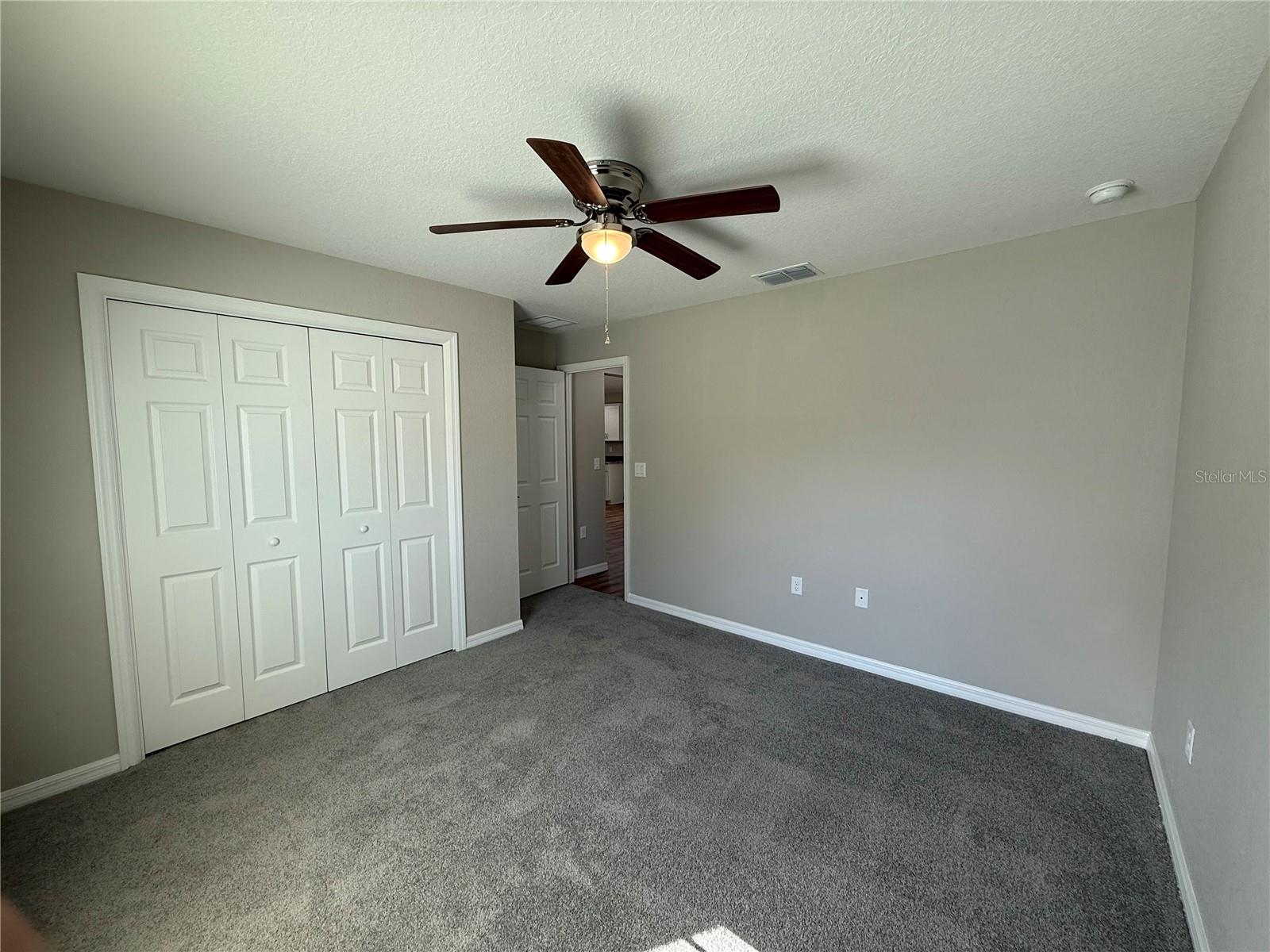 ROLLING RANCH ESTATES - Residential Lease