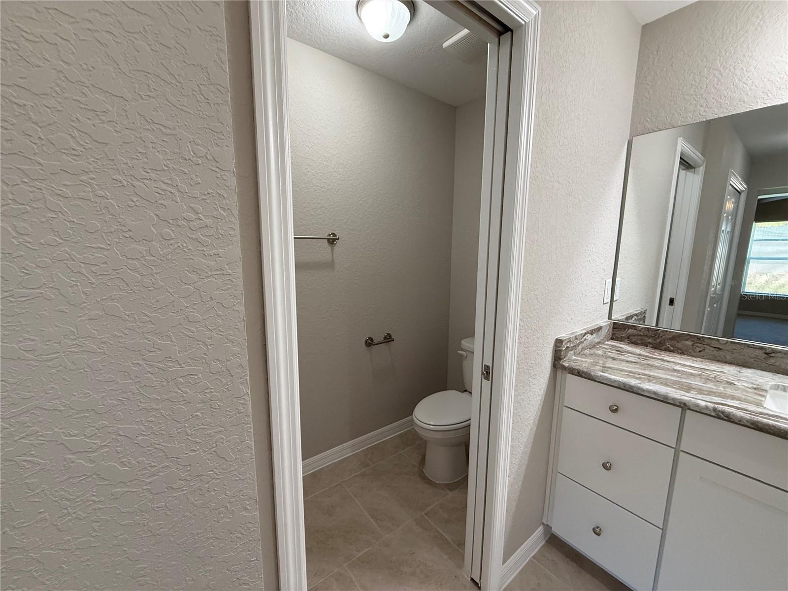 ROLLING RANCH ESTATES - Residential Lease