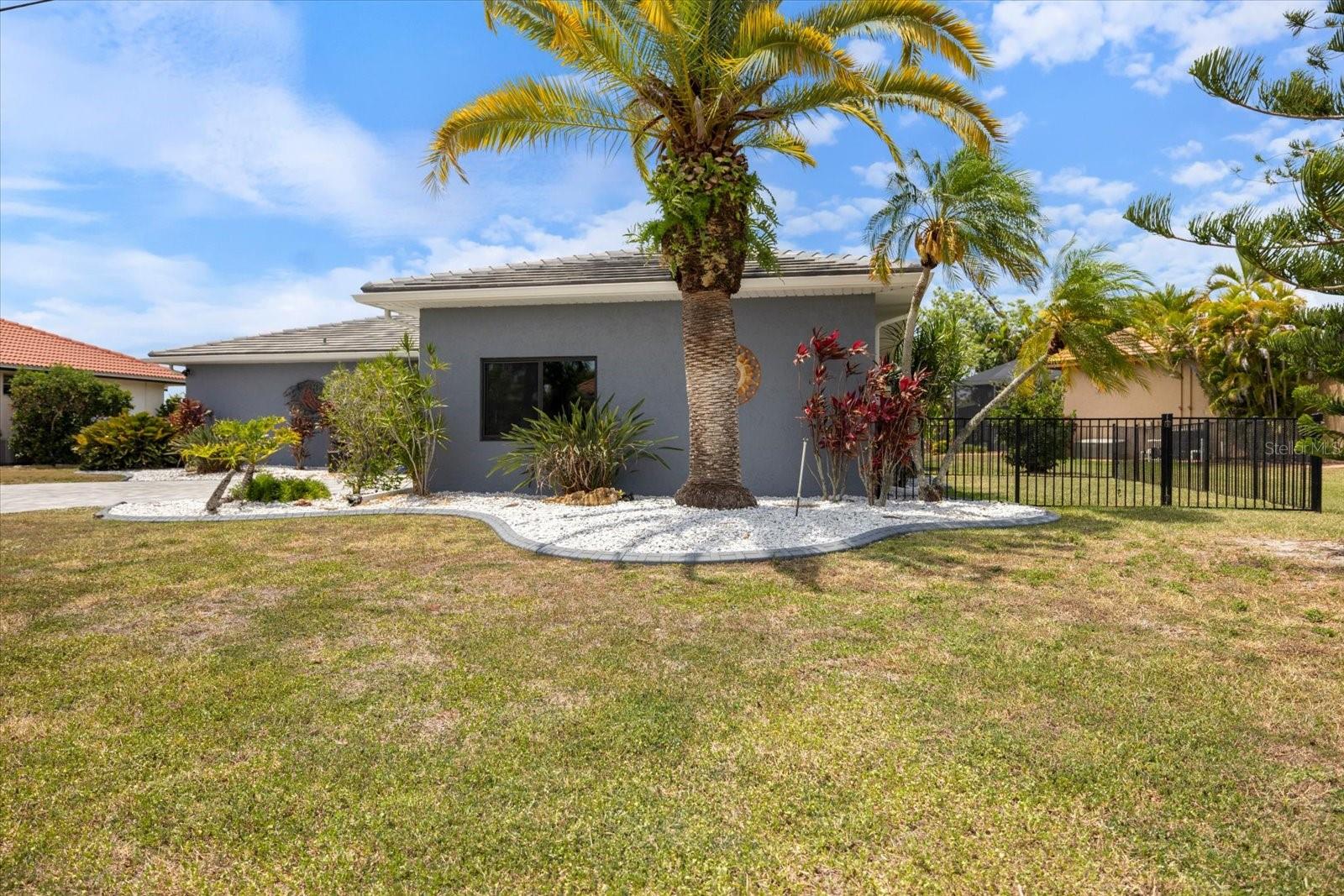 PUNTA GORDA ISLES SEC 15 - Residential