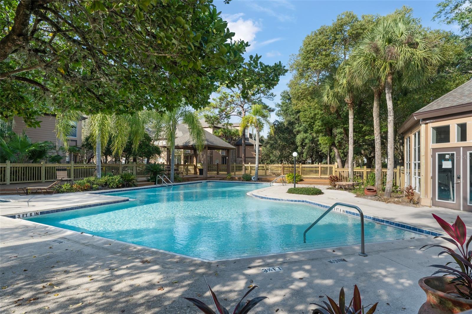 WINDSOR AT SABAL WALK A CONDO - Residential