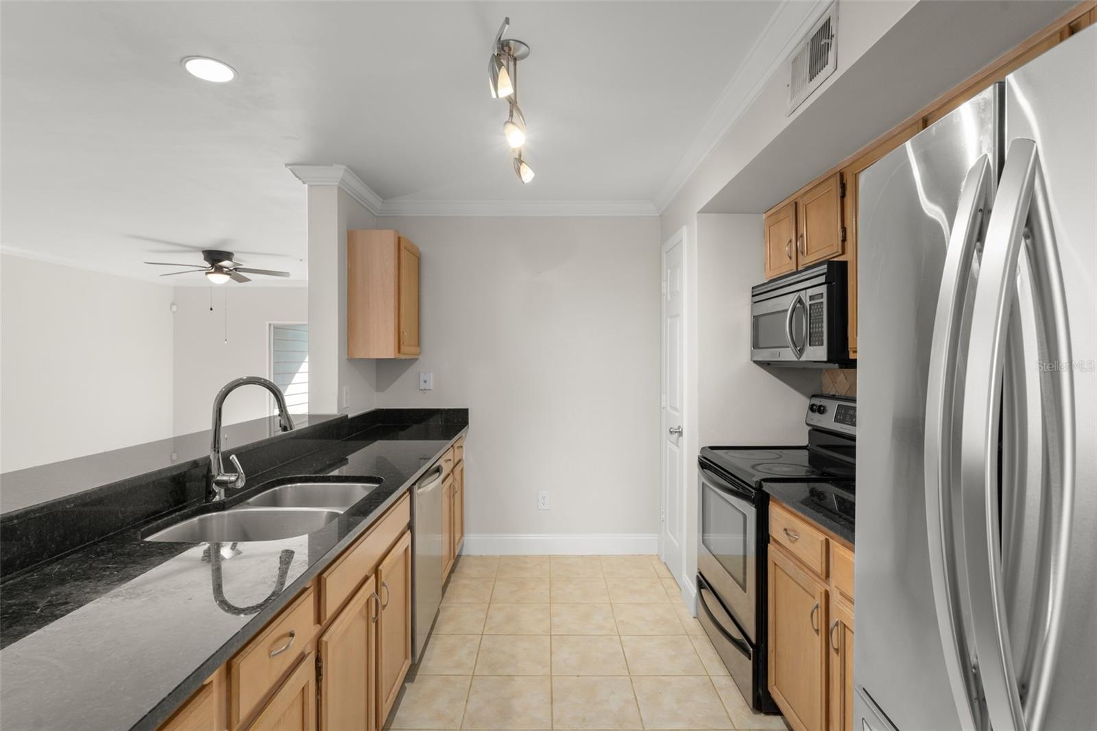 WINDSOR AT SABAL WALK A CONDO - Residential