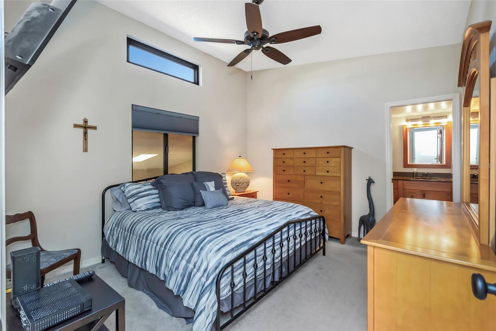 LAKE FOREST CONDO - Residential