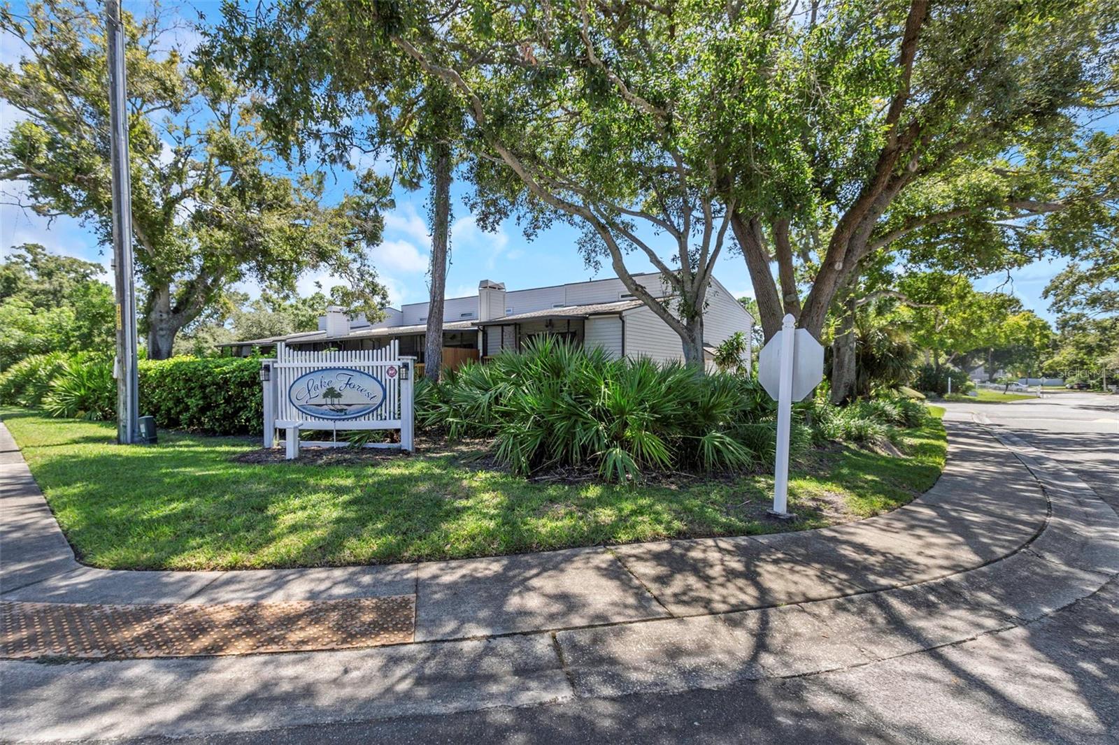 LAKE FOREST CONDO - Residential