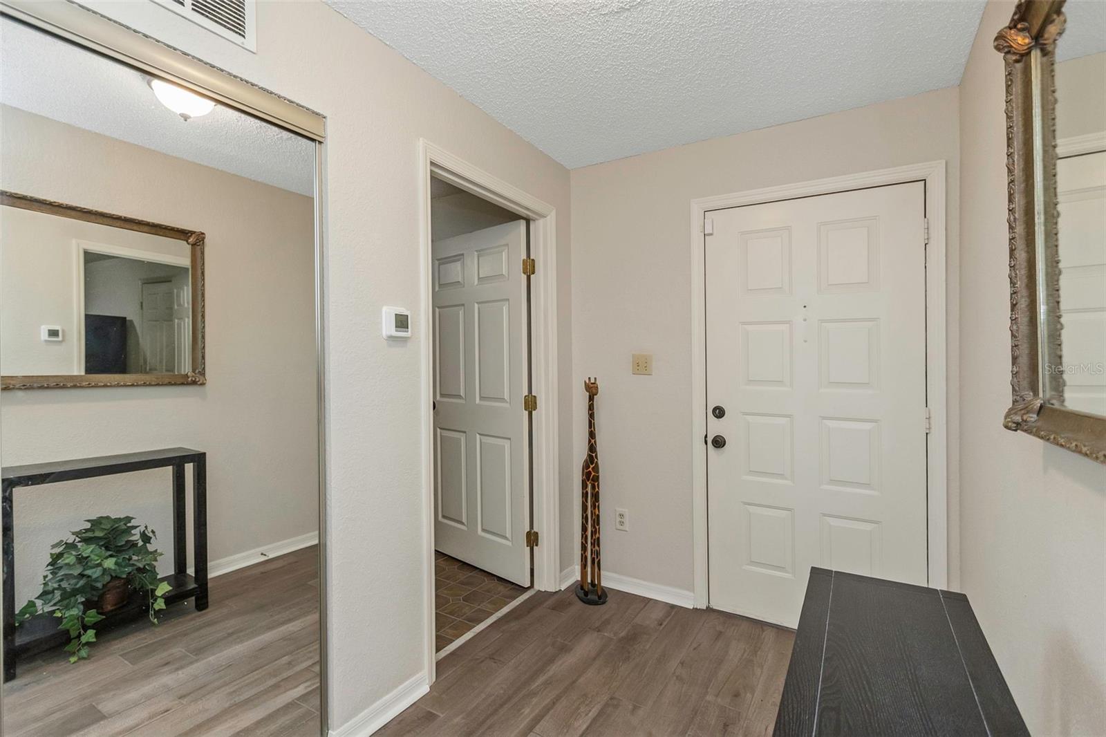 LAKE FOREST CONDO - Residential