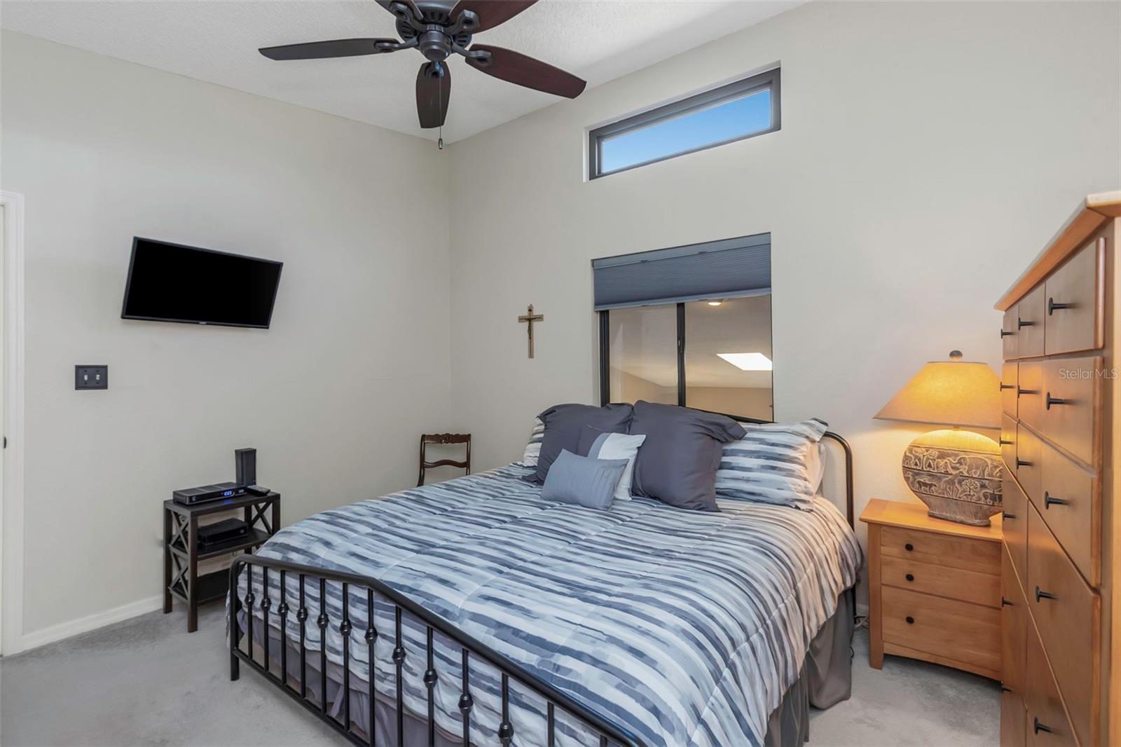LAKE FOREST CONDO - Residential