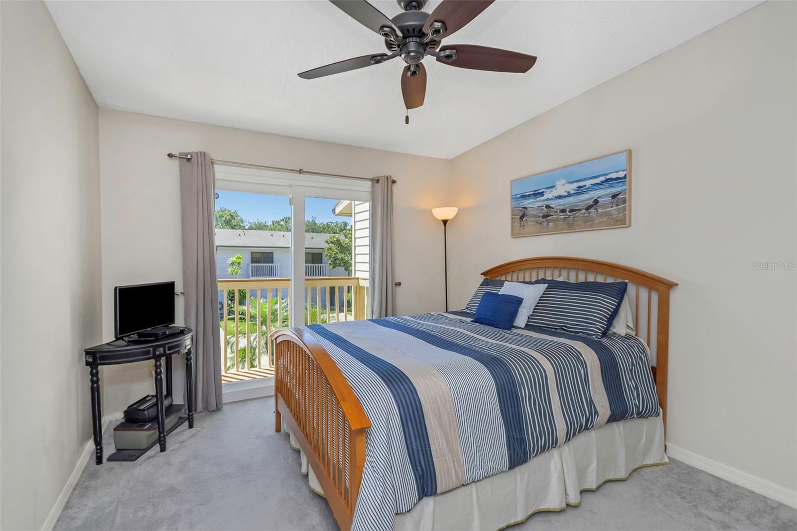 LAKE FOREST CONDO - Residential