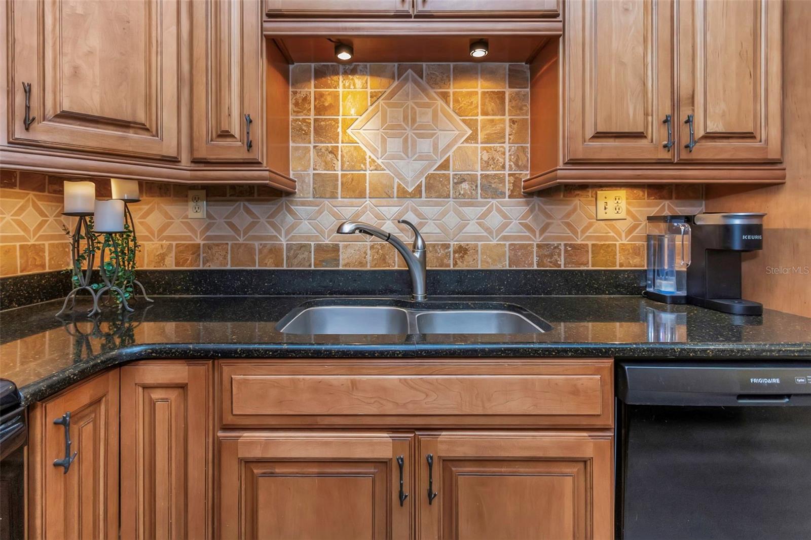LAKE FOREST CONDO - Residential