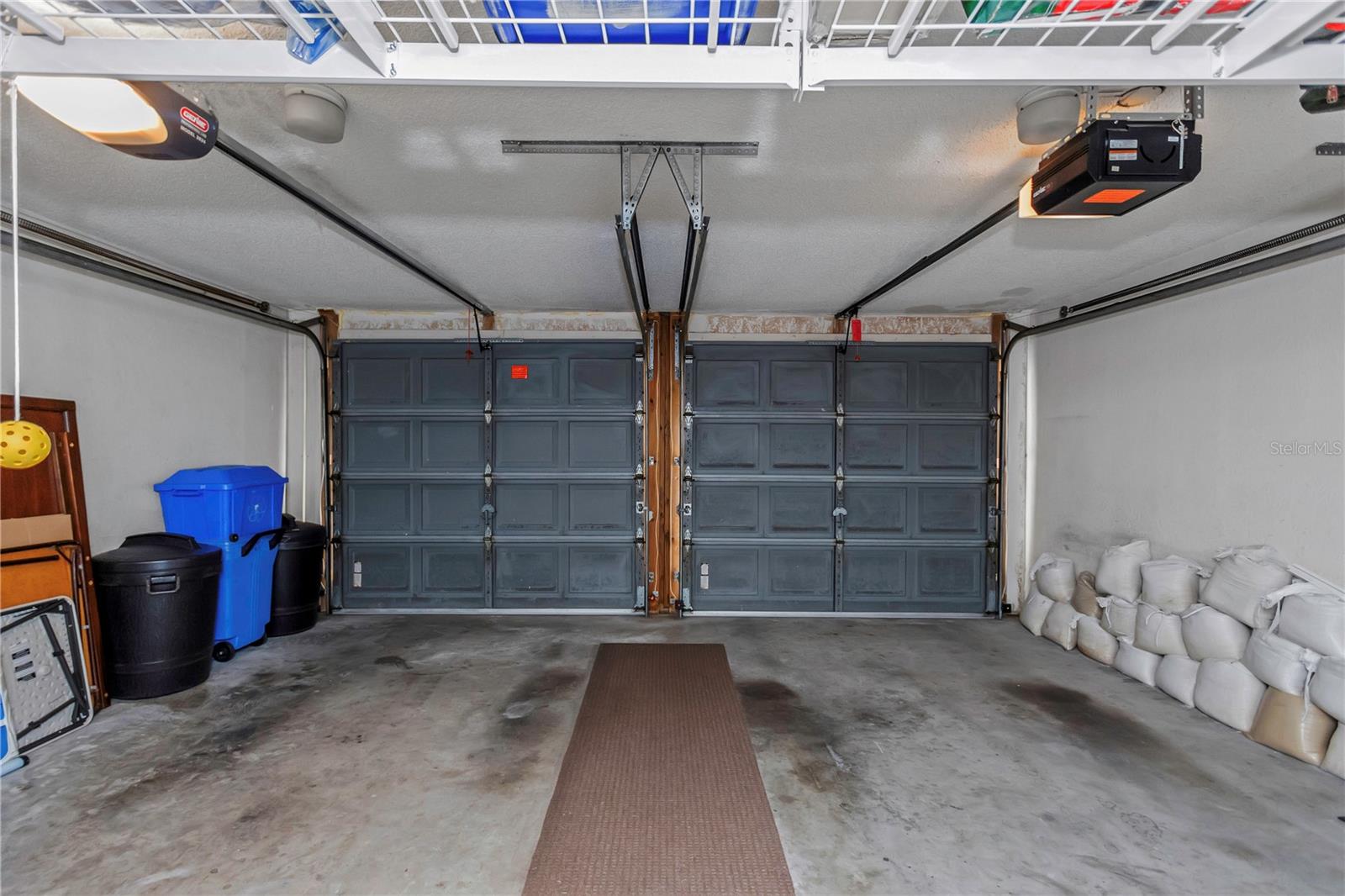 LAKE FOREST CONDO - Residential