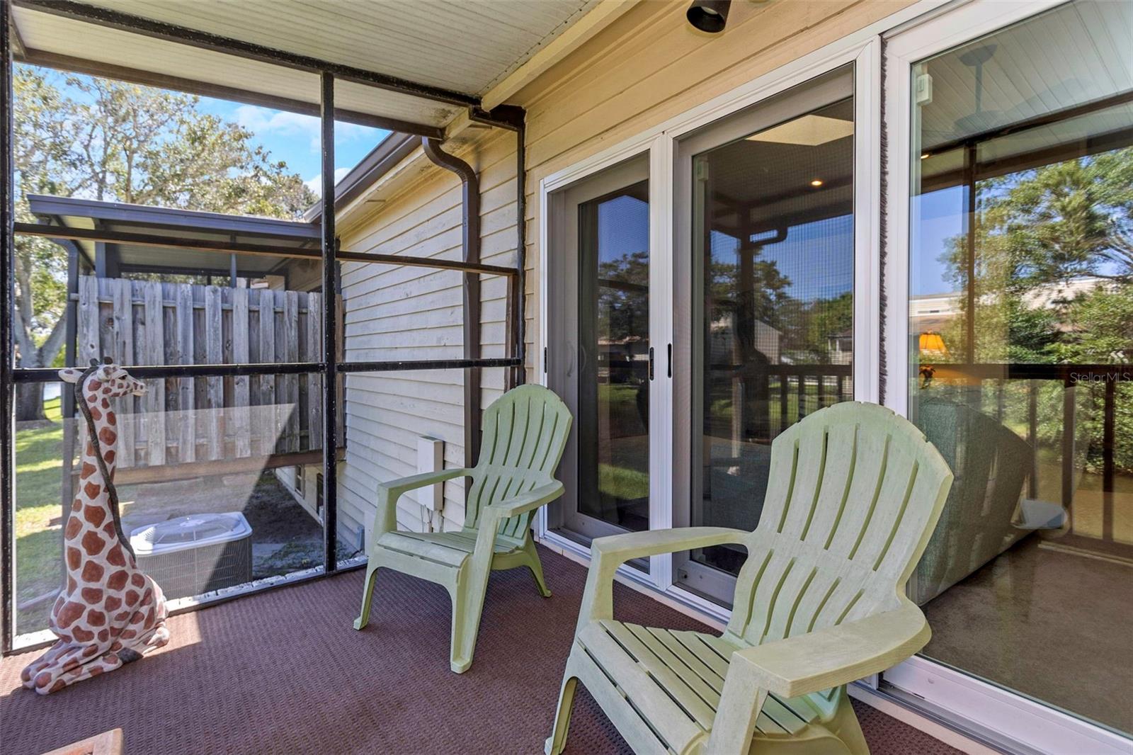 LAKE FOREST CONDO - Residential