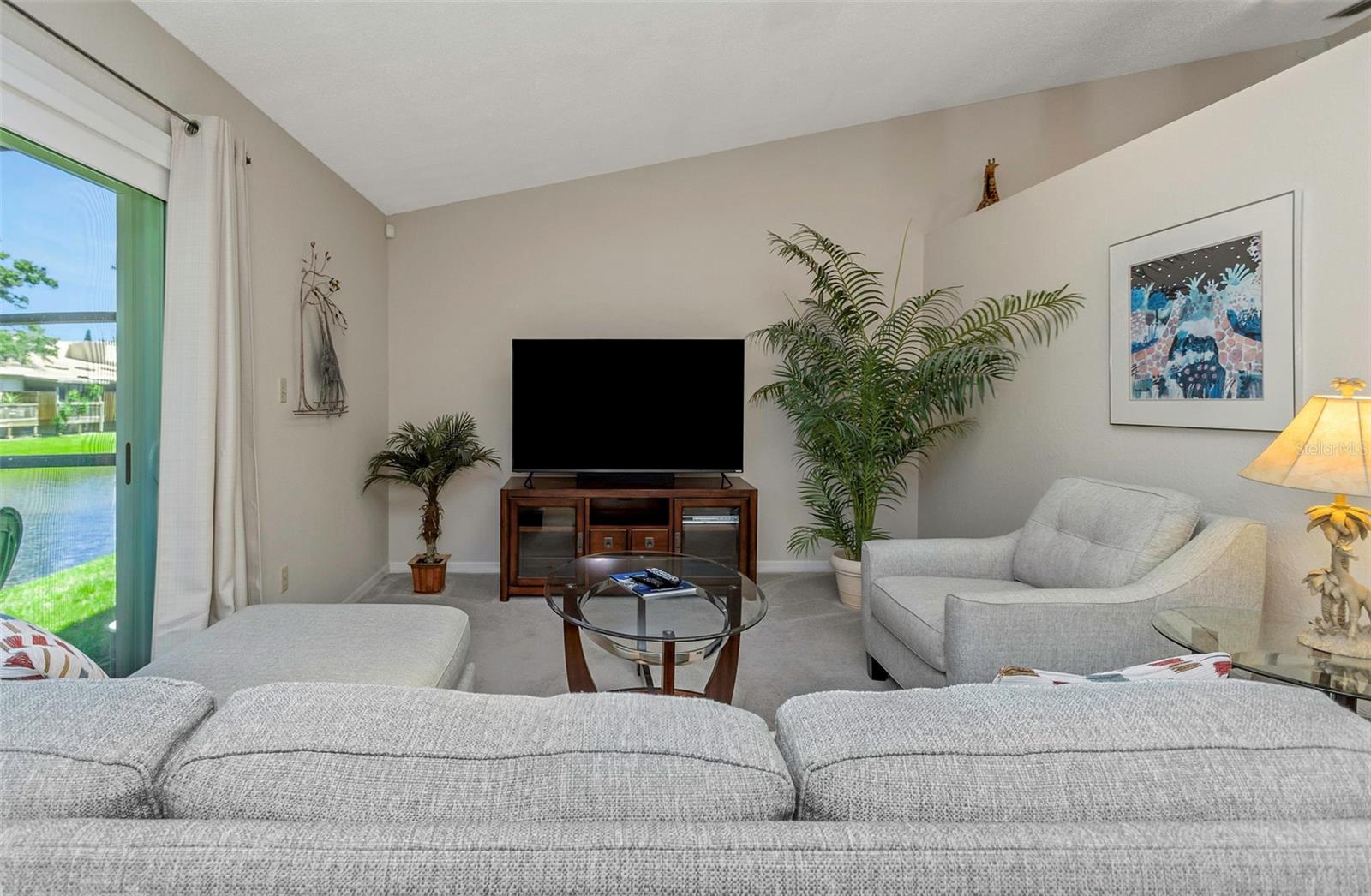 LAKE FOREST CONDO - Residential