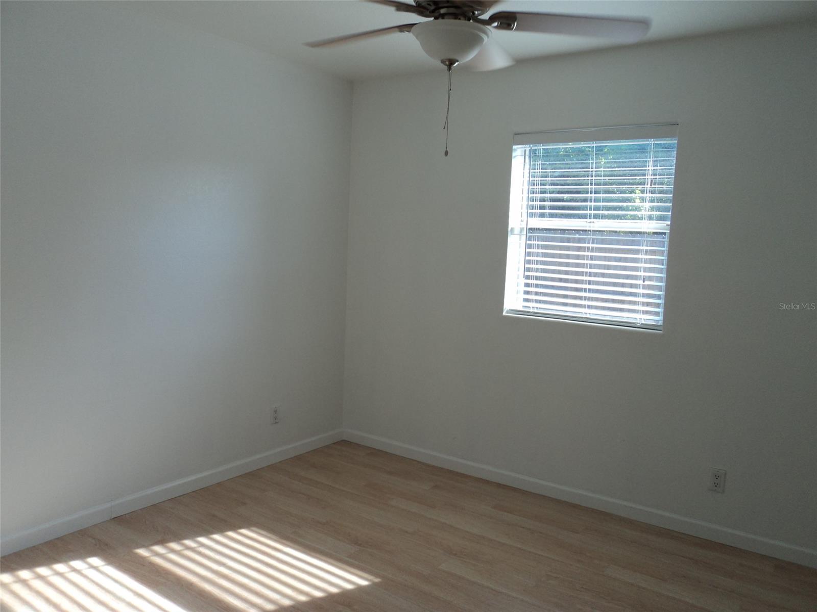 Ellison Homes Royal - Residential