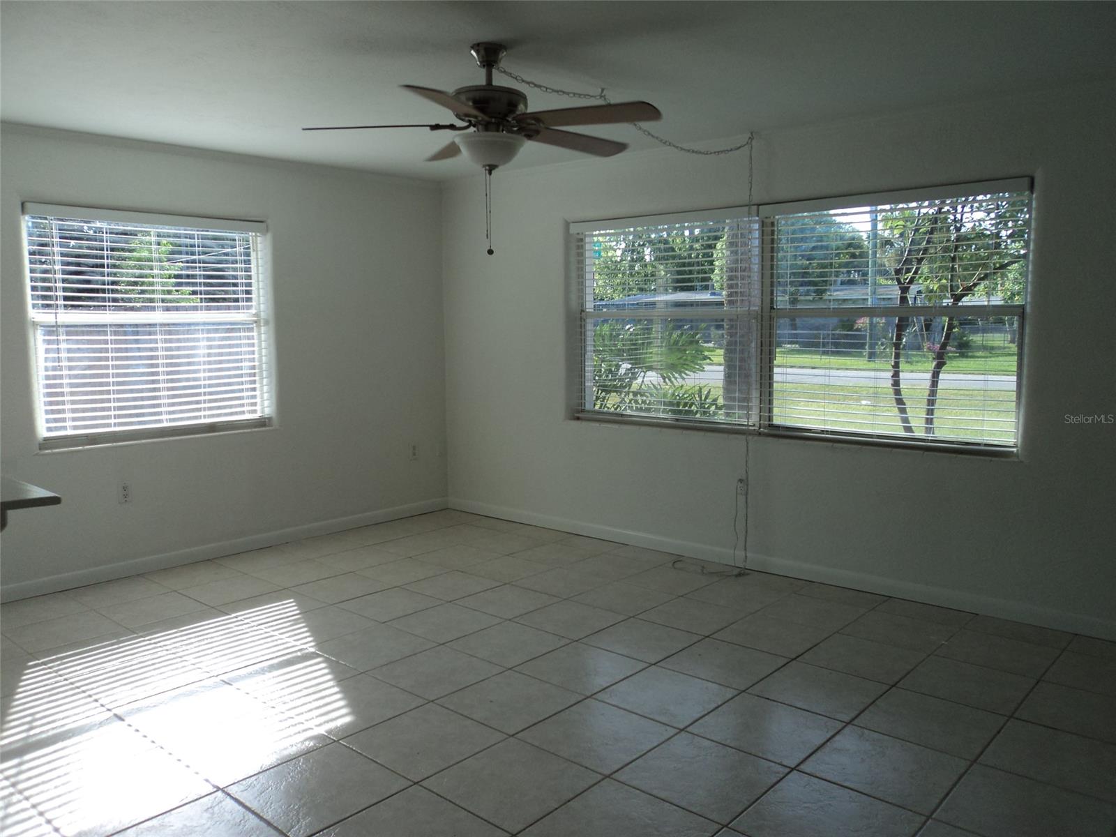 Ellison Homes Royal - Residential