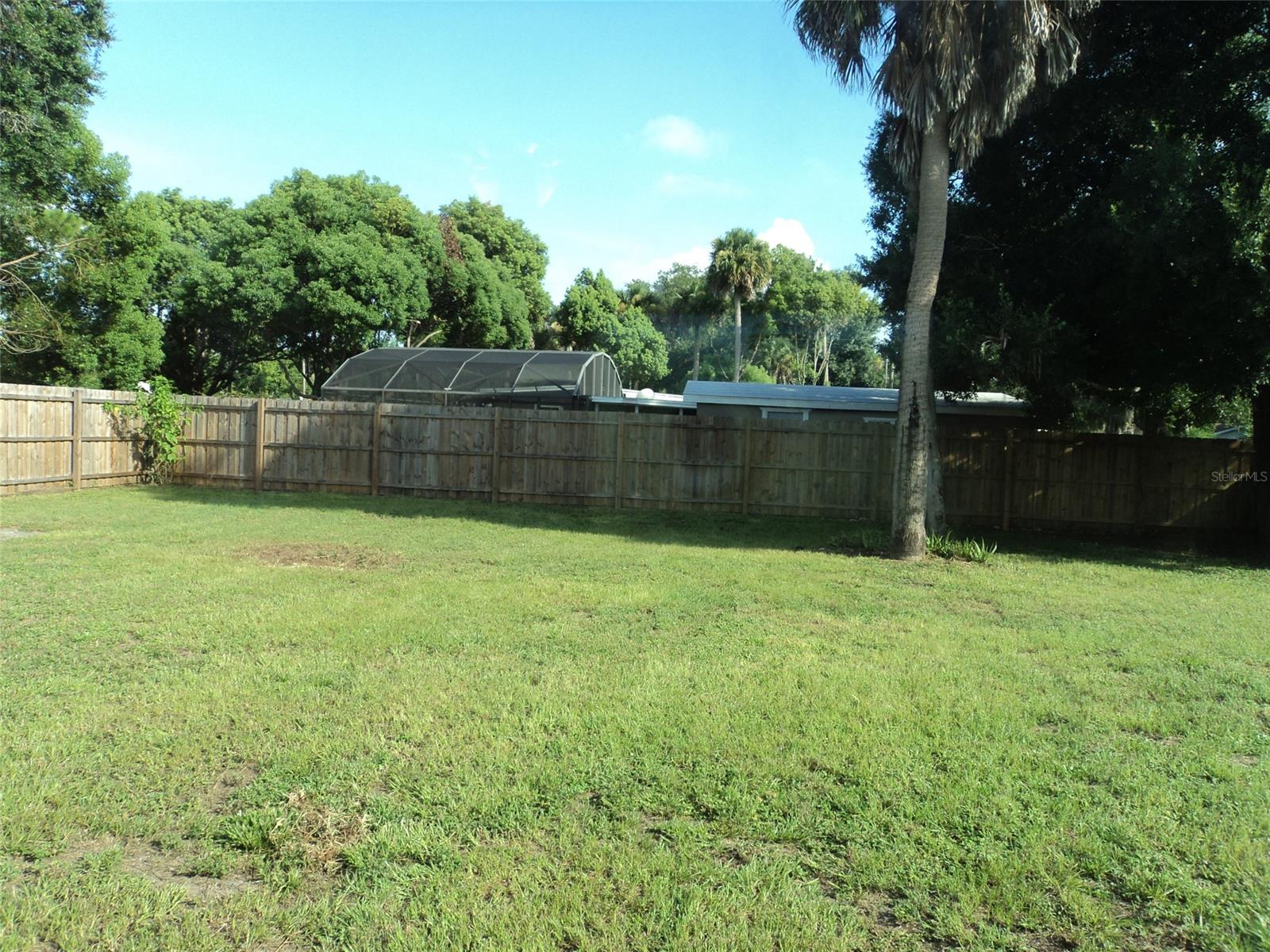 Ellison Homes Royal - Residential