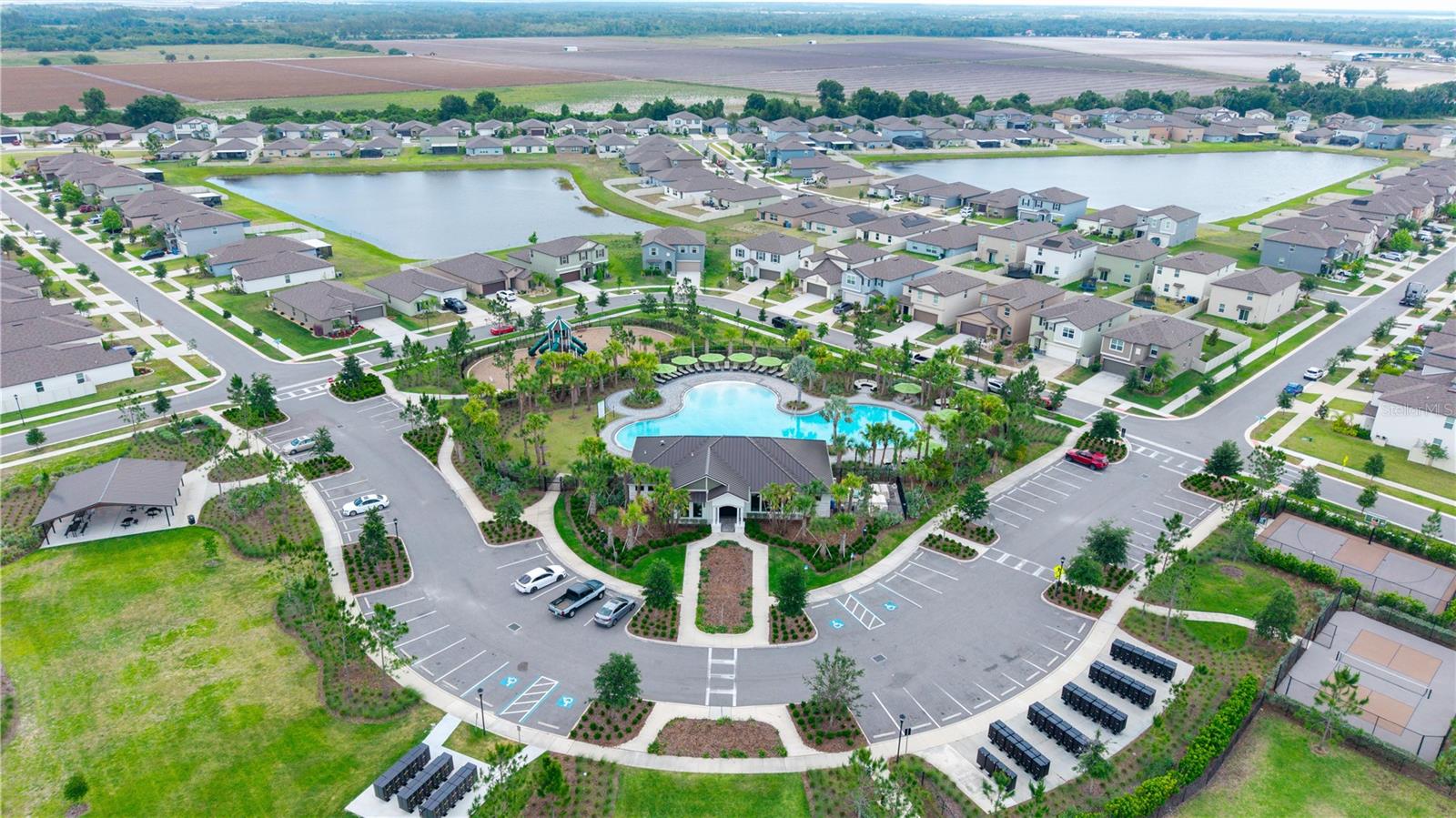 BERRY BAY SUB - Residential