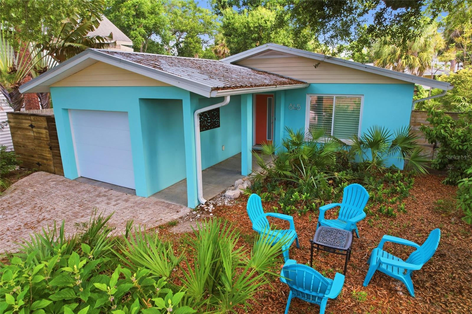 HIGHLAND PINES - Residential