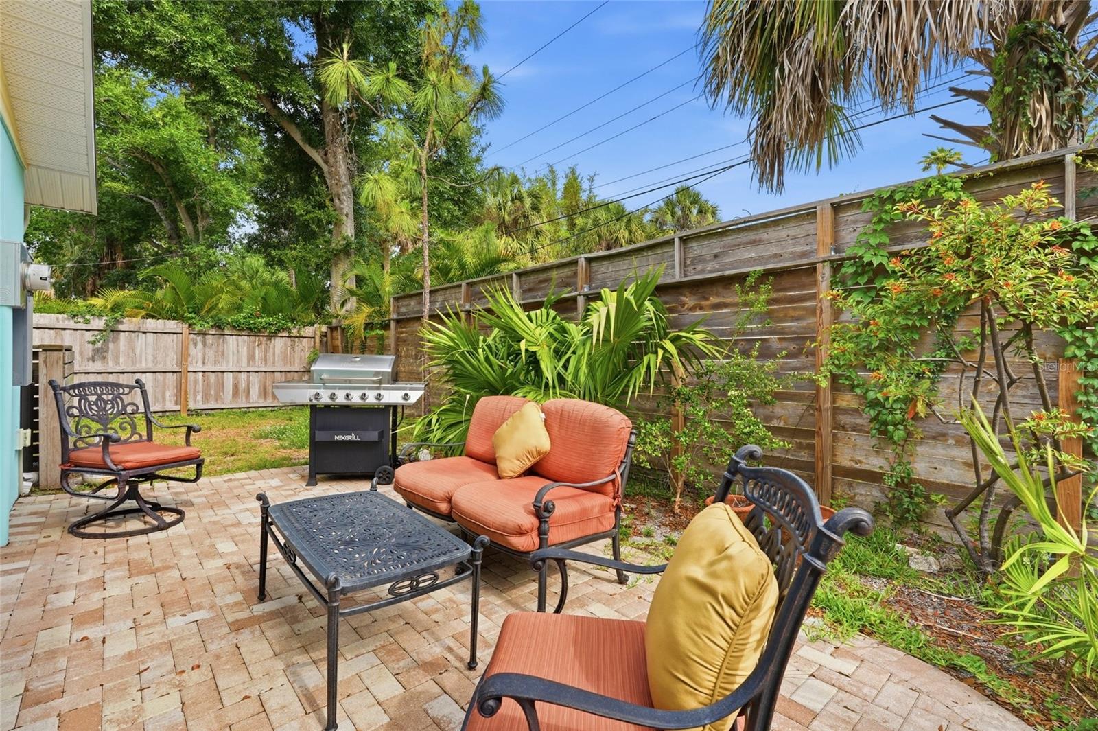 HIGHLAND PINES - Residential