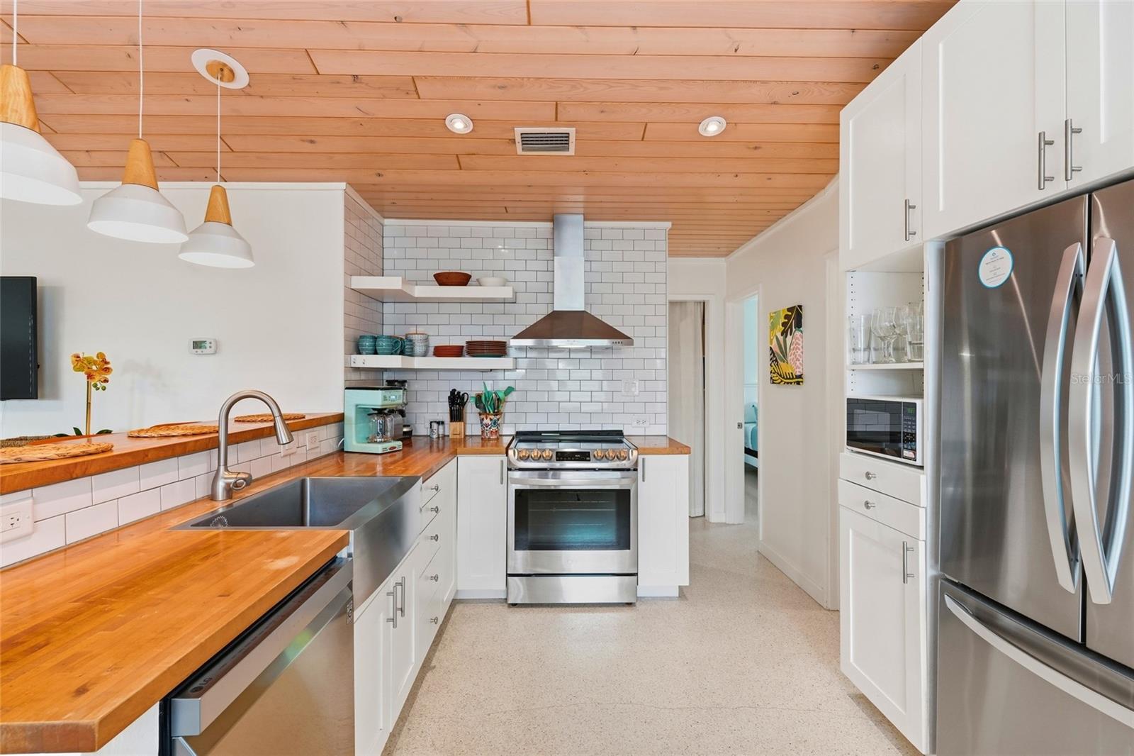 HIGHLAND PINES - Residential