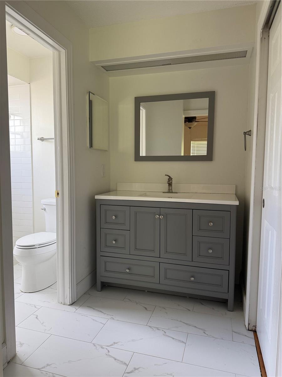 BRANCH TREE - Residential Lease