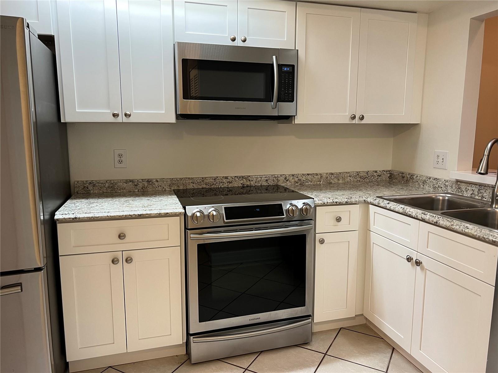 BRANCH TREE - Residential Lease