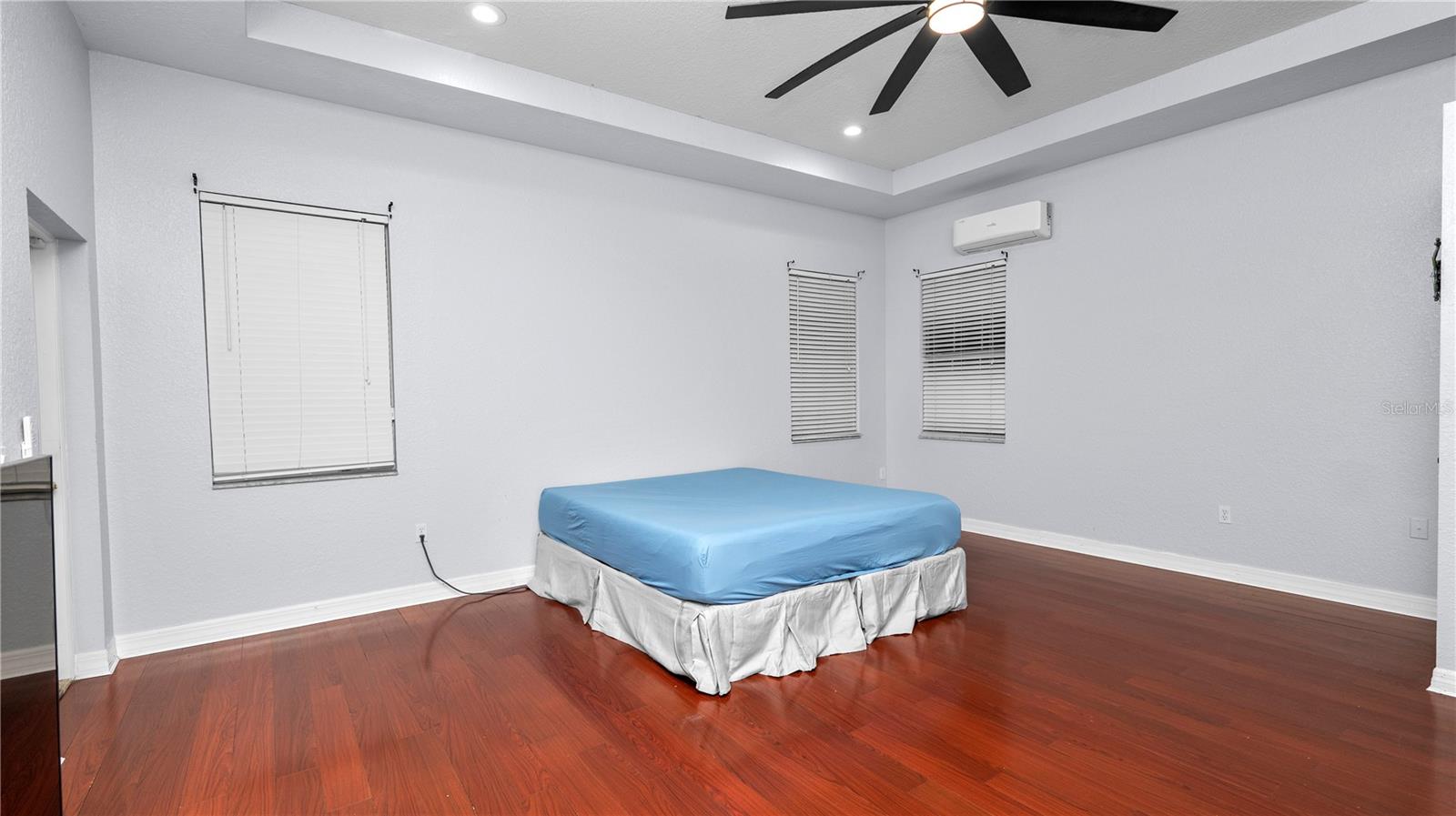 INDIAN WOODS - Residential