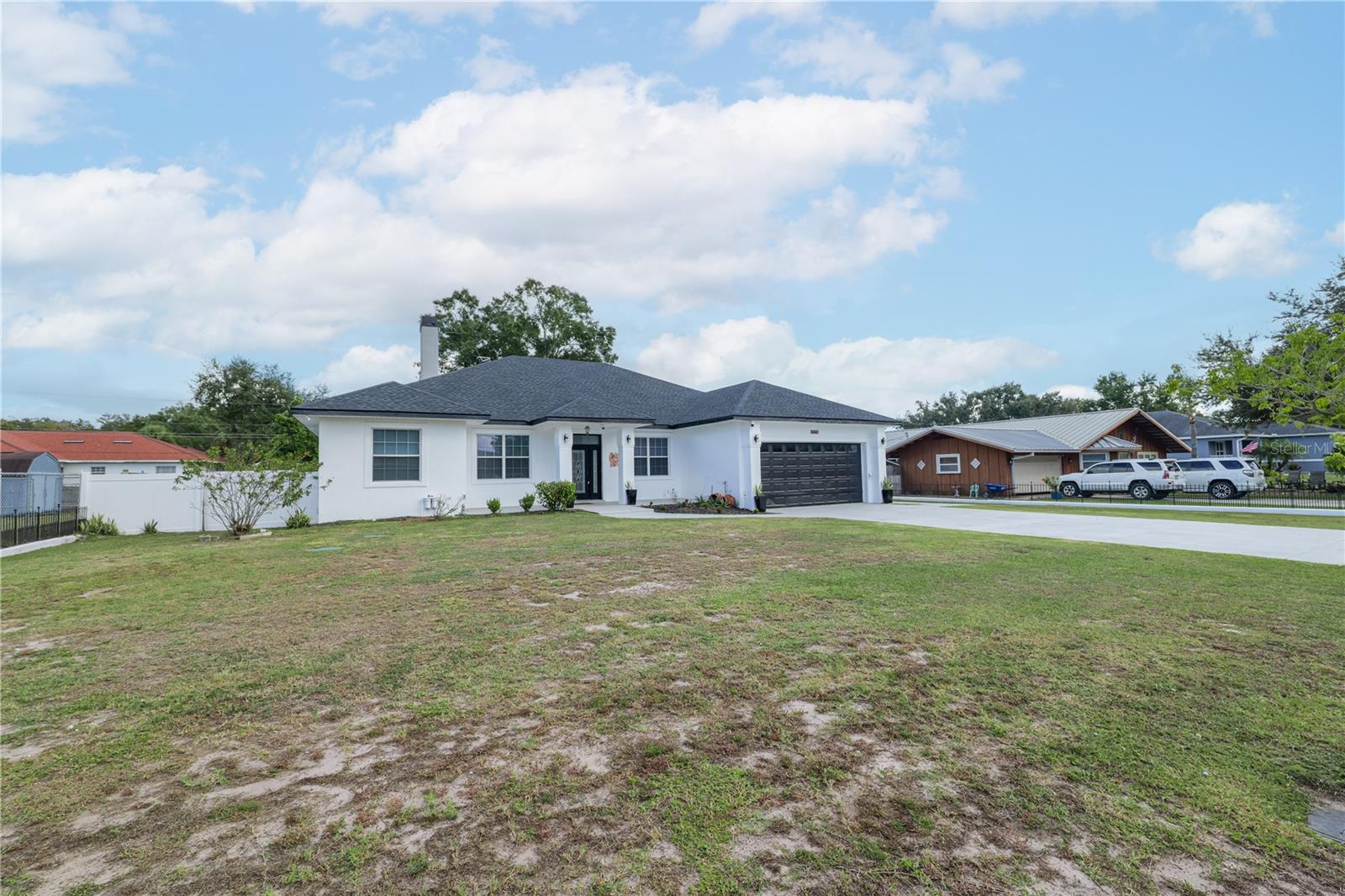 INDIAN WOODS - Residential