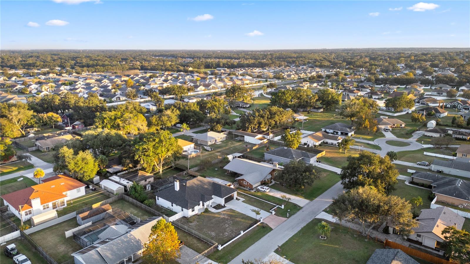 INDIAN WOODS - Residential