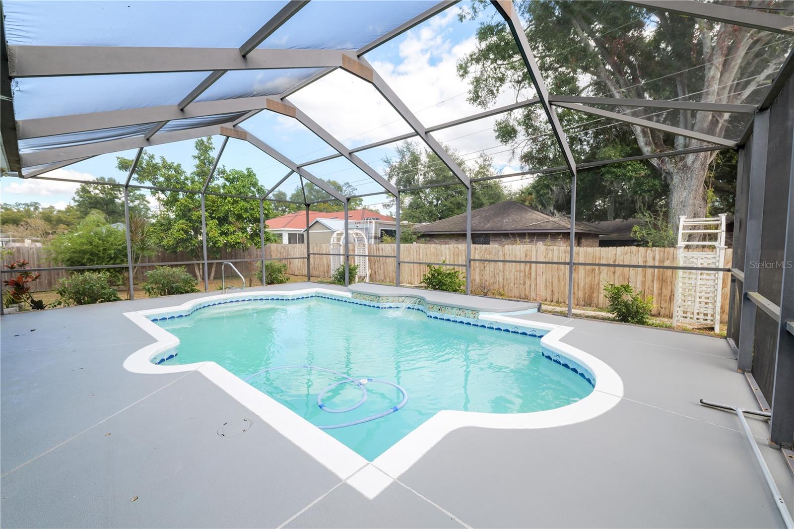 INDIAN WOODS - Residential